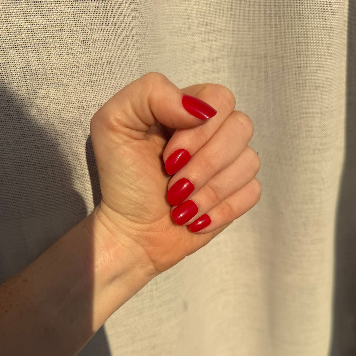 Emily | Red Extra Short